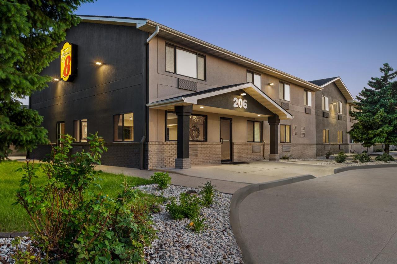 Super 8 By Wyndham Ankeny/Des Moines Area Hotel Exterior photo