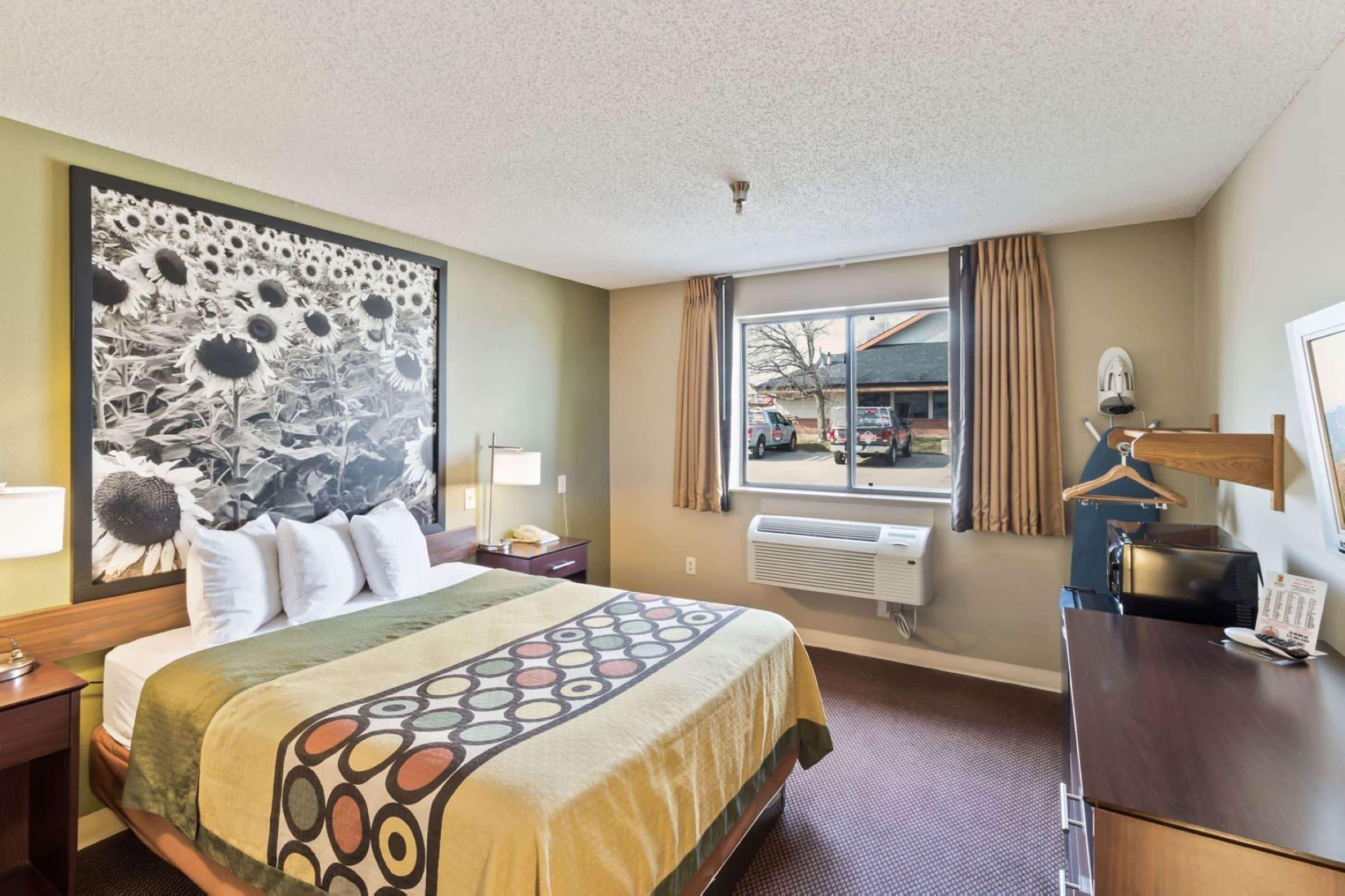 Super 8 By Wyndham Ankeny/Des Moines Area Hotel Exterior photo